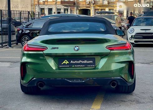 BMW Z4 2019 - фото 12