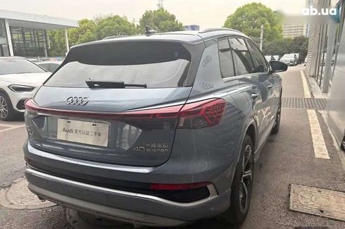 Audi Q4 e-tron 2023 - фото 6