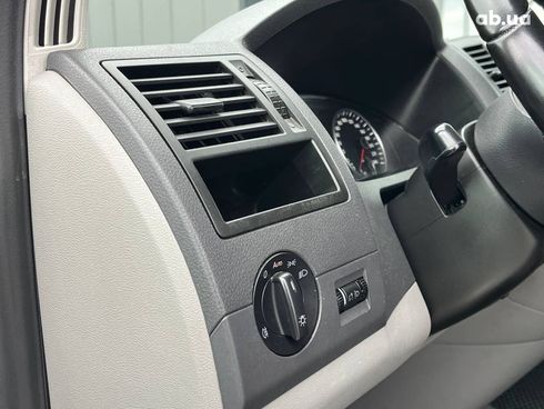 Volkswagen Transporter 2014 серый - фото 7