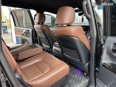 Toyota Land Cruiser 2020 - фото 30