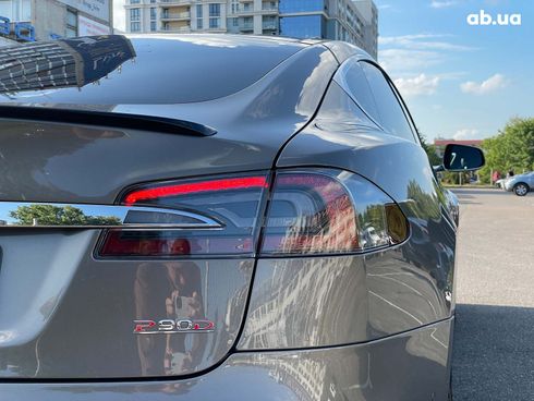 Tesla Model S 2016 коричневый - фото 28