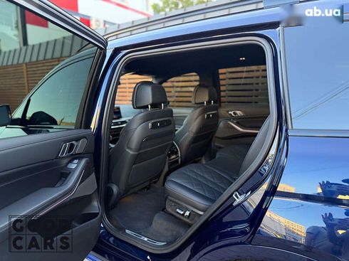BMW X7 2023 - фото 26