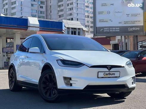 Tesla Model X 2020 - фото 2