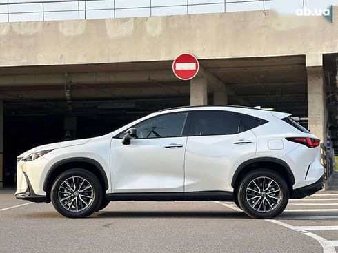 Lexus NX 2022 - фото 14