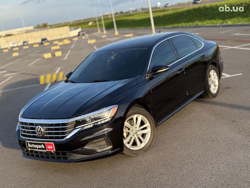 Volkswagen Passat 2019 черный - фото 3