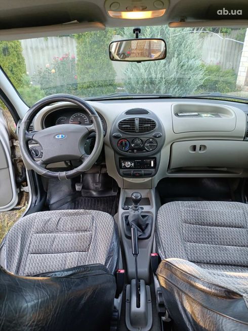 LADA Kalina 1118 2008 серебристый - фото 2