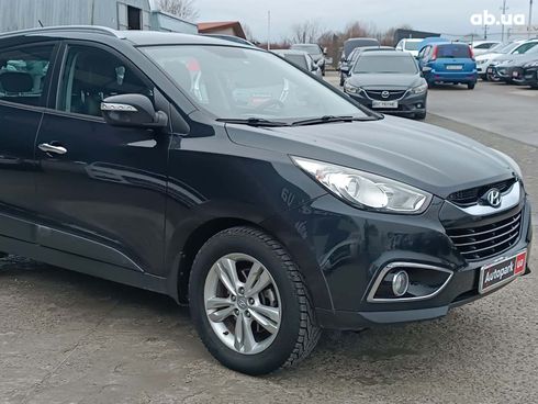 Hyundai ix35 2010 черный - фото 14
