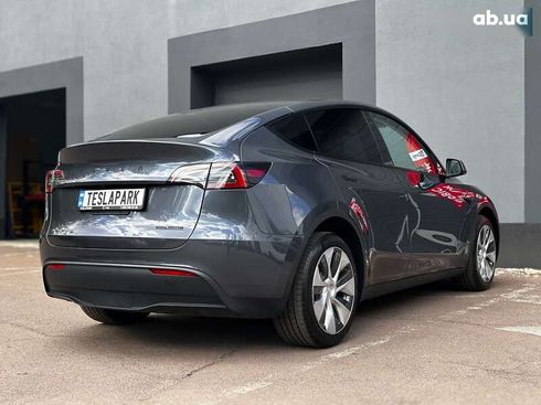 Tesla Model Y 2023 - фото 10