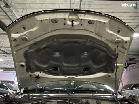 Dacia Duster 2011 - фото 13