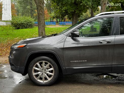 Jeep Cherokee 2015 серый - фото 11