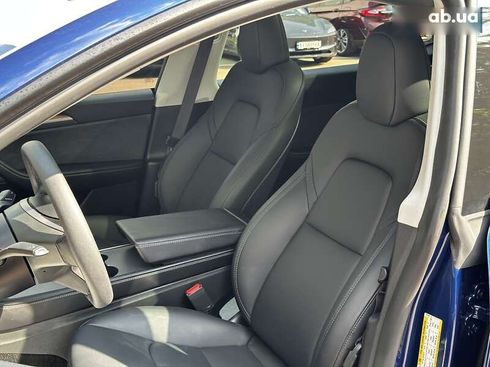 Tesla Model Y 2024 - фото 13