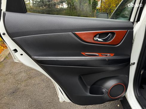 Nissan Rogue 2014 белый - фото 28
