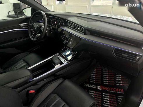 Audi E-Tron 2022 - фото 26