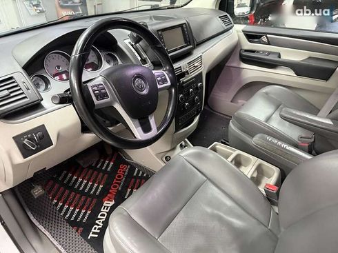 Volkswagen Routan 2013 - фото 20