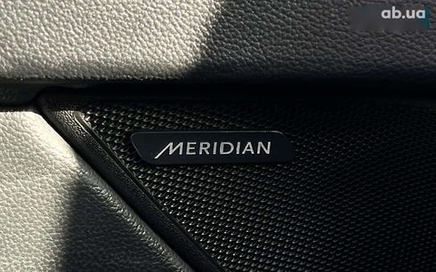 Jaguar XF 2019 - фото 23