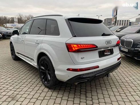 Audi Q7 2024 - фото 6