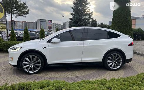 Tesla Model X 2018 - фото 4