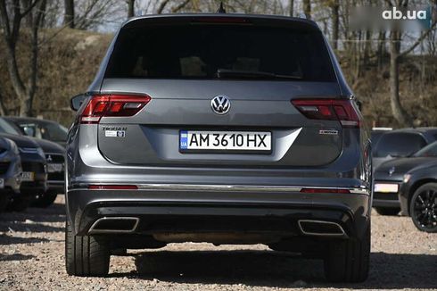 Volkswagen Tiguan 2019 - фото 16