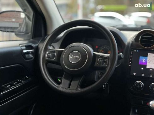 Jeep Compass 2016 - фото 13