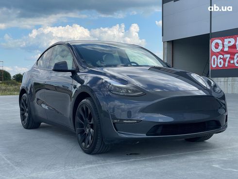 Tesla Model Y 2023 серый - фото 6