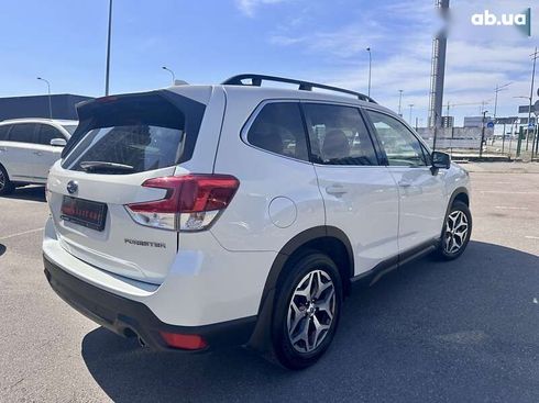 Subaru Forester 2022 - фото 6