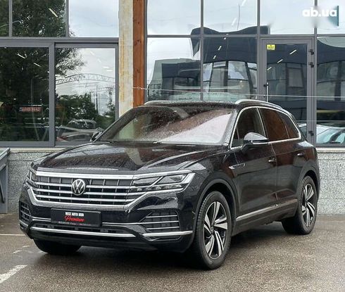Volkswagen Touareg 2021 - фото 3