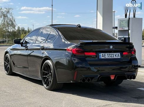 BMW 5 серия 2017 - фото 20