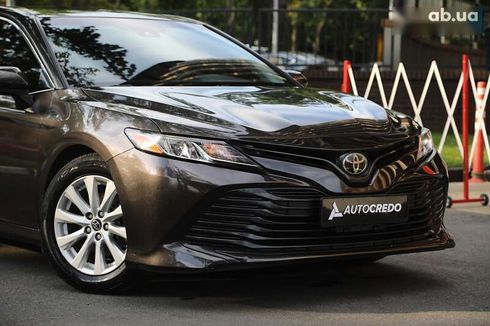 Toyota Camry 2018 - фото 7