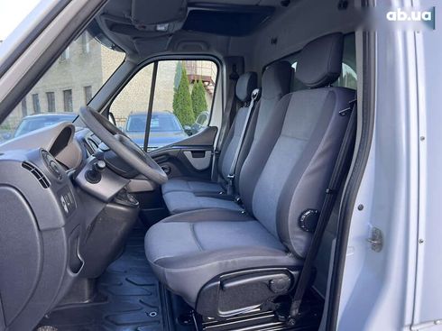 Renault Master 2017 - фото 8