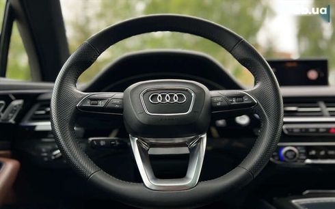Audi Q7 2017 - фото 27