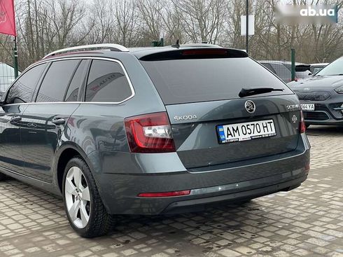 Skoda Octavia 2019 - фото 18