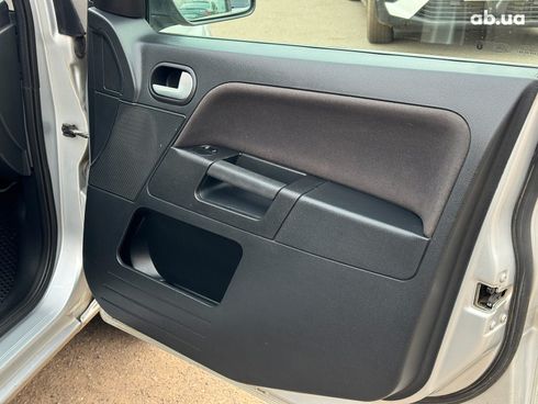 Ford Fusion 2010 серый - фото 21