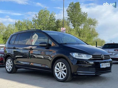 Volkswagen Touran 2020 - фото 10