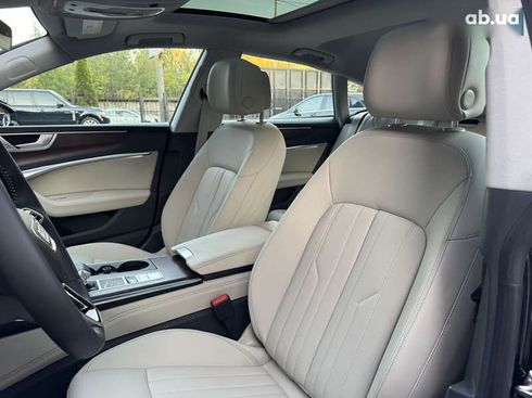 Audi A7 2020 - фото 23