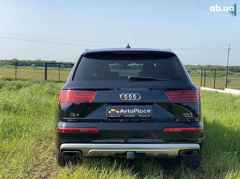 Audi Q7 2017 - фото 18