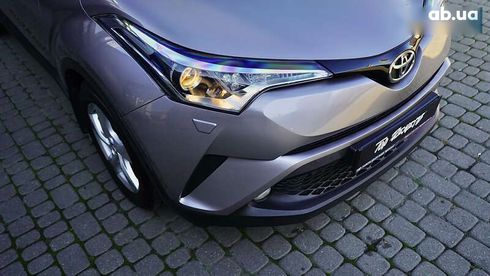 Toyota C-HR 2017 - фото 3