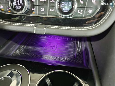 Bentley Bentayga 2021 - фото 28