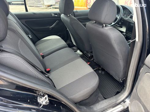 Volkswagen Golf 2000 черный - фото 17