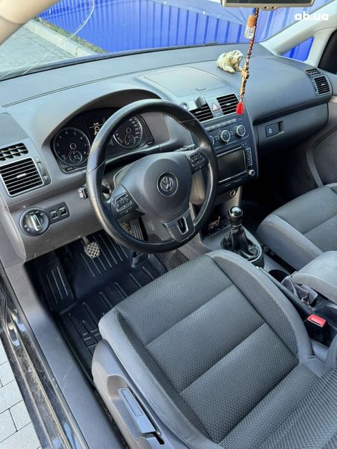 Volkswagen Touran 2013 - фото 7