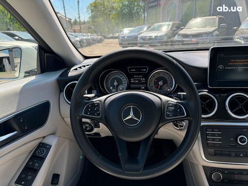 Mercedes-Benz CLA-Класс 2015 белый - фото 27
