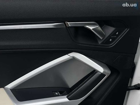 Audi Q3 2019 - фото 21