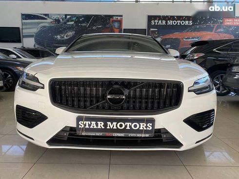Volvo S60 2019 - фото 6