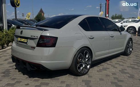 Skoda Octavia 2019 - фото 7