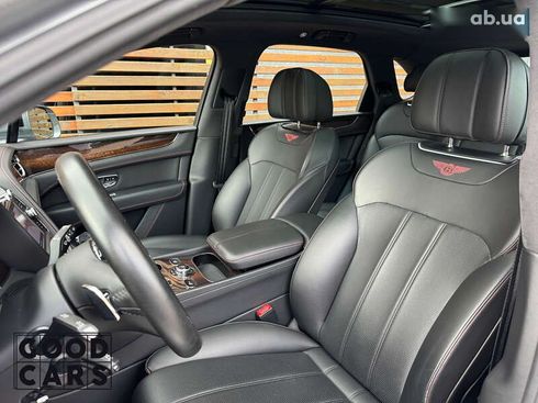 Bentley Bentayga 2017 - фото 16