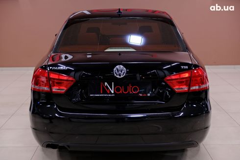 Volkswagen Passat 2015 черный - фото 6