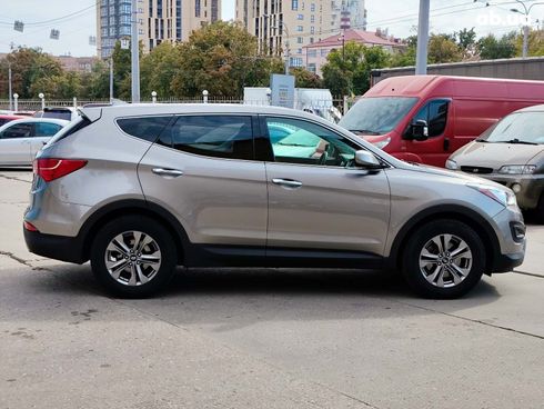 Hyundai Santa Fe 2015 серый - фото 9