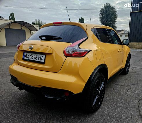 Nissan Juke 2017 желтый - фото 6