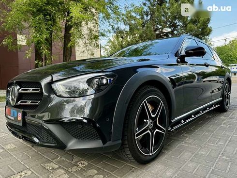 Mercedes-Benz E-Класс 2020 - фото 5