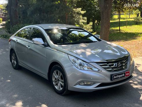 Hyundai Sonata 2014 серый - фото 3