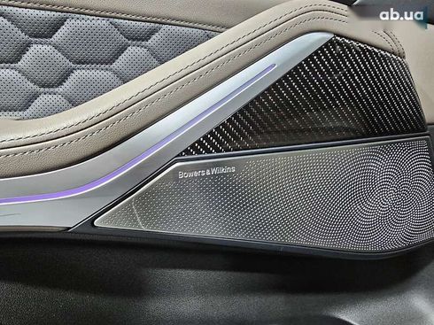 BMW X5 M 2021 - фото 19